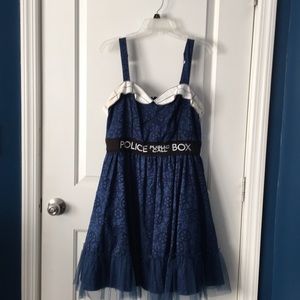 Women’s Tardis Costume!